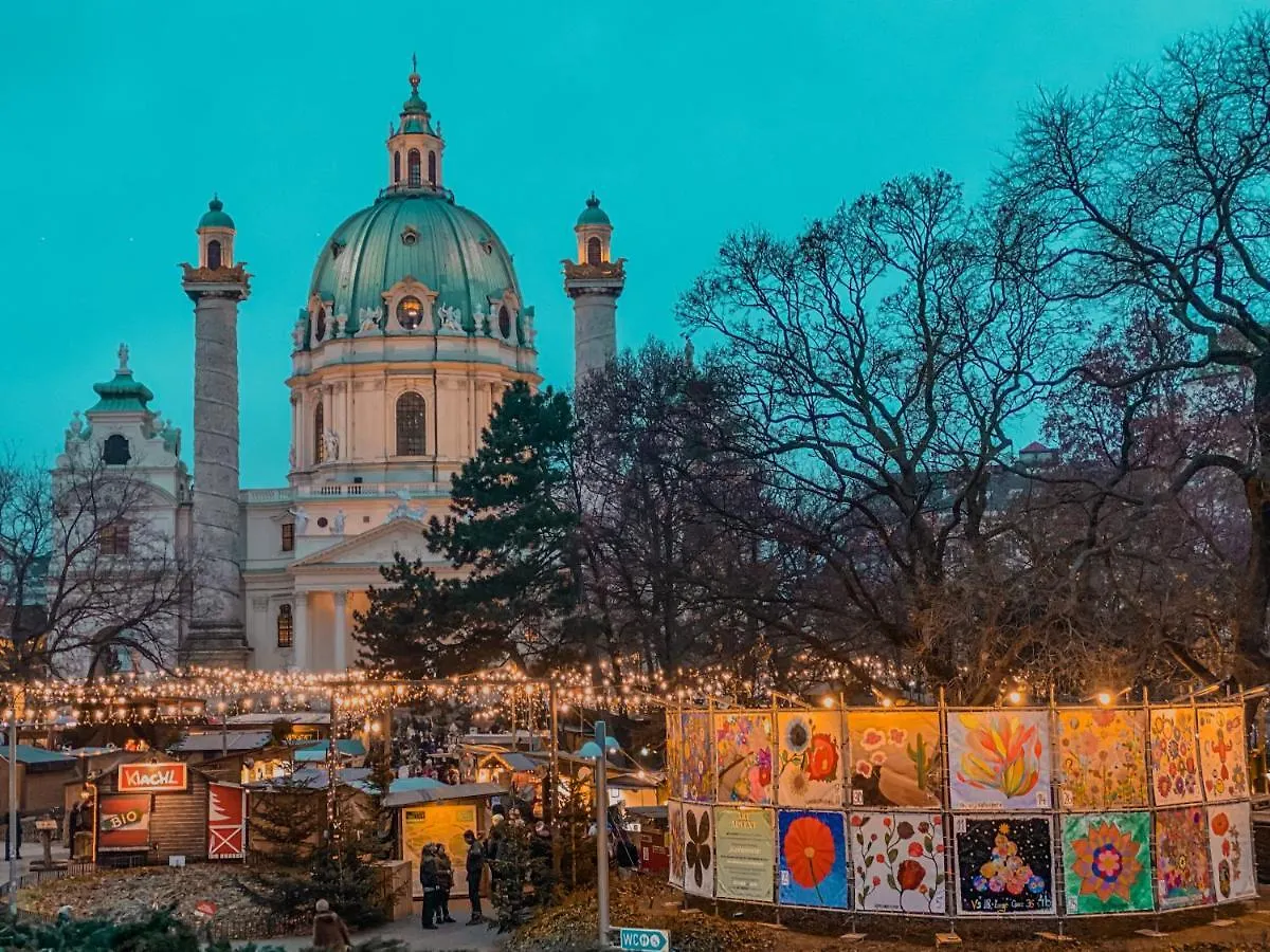 Vienna Citycenter+Terrace+Parking Apartment